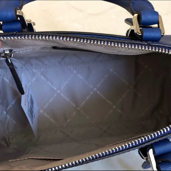 💕NEW💕 MICHAEL KORS SATCHEL (MD SIZE) - Picture 6 of 7